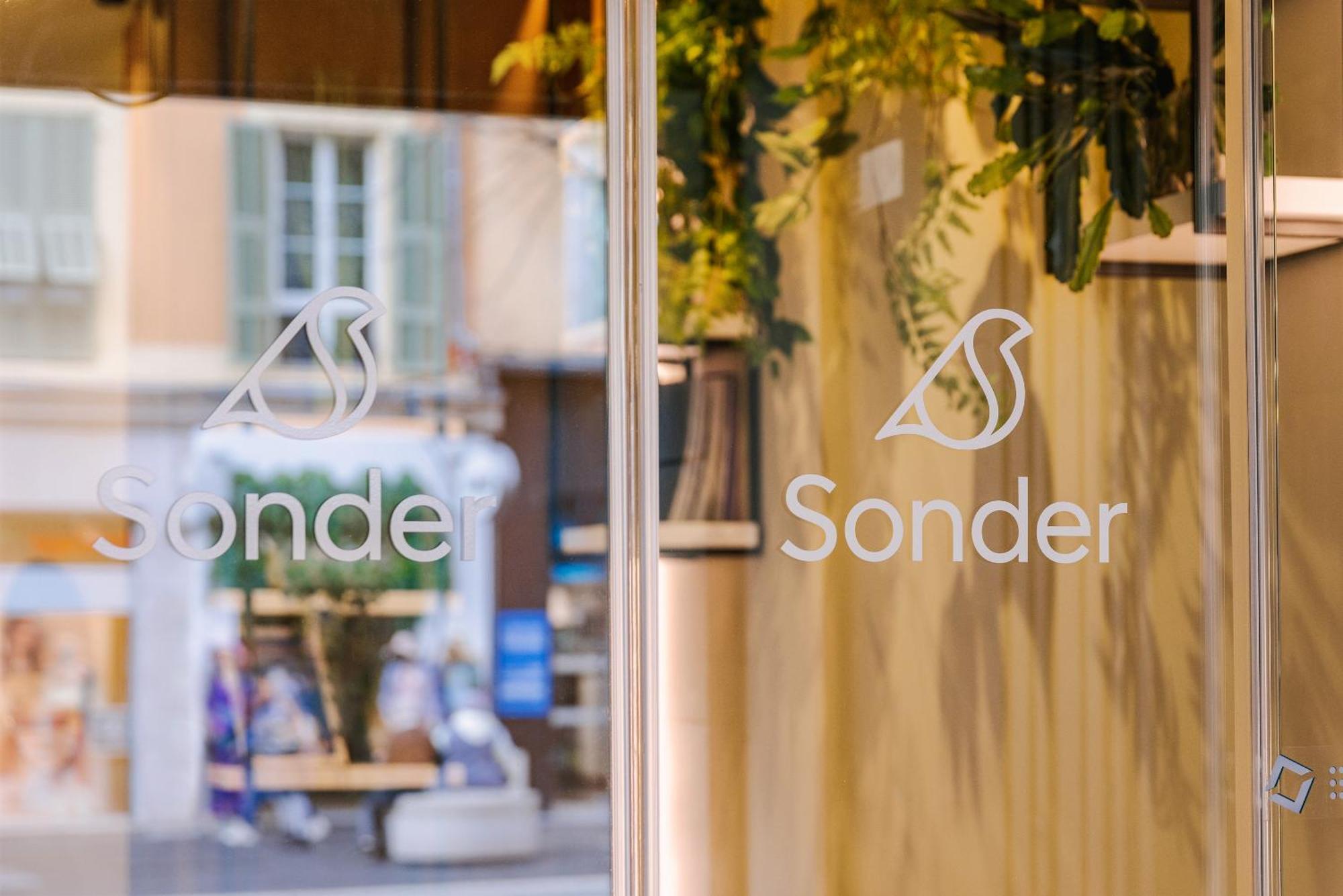 Yelo Jean Medecin Powered By Sonder Hotel Nice Luaran gambar