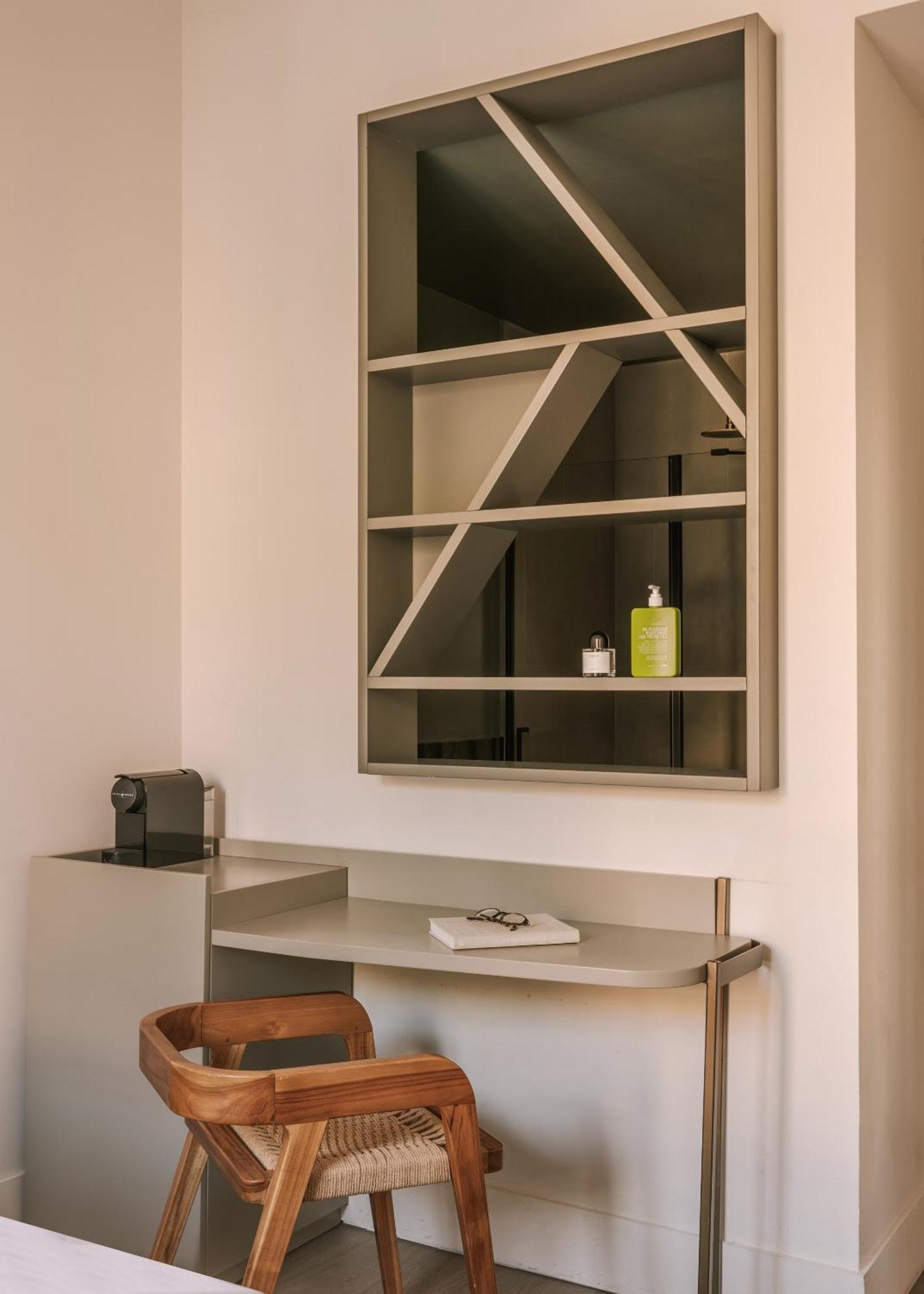 Yelo Jean Medecin Powered By Sonder Hotel Nice Luaran gambar