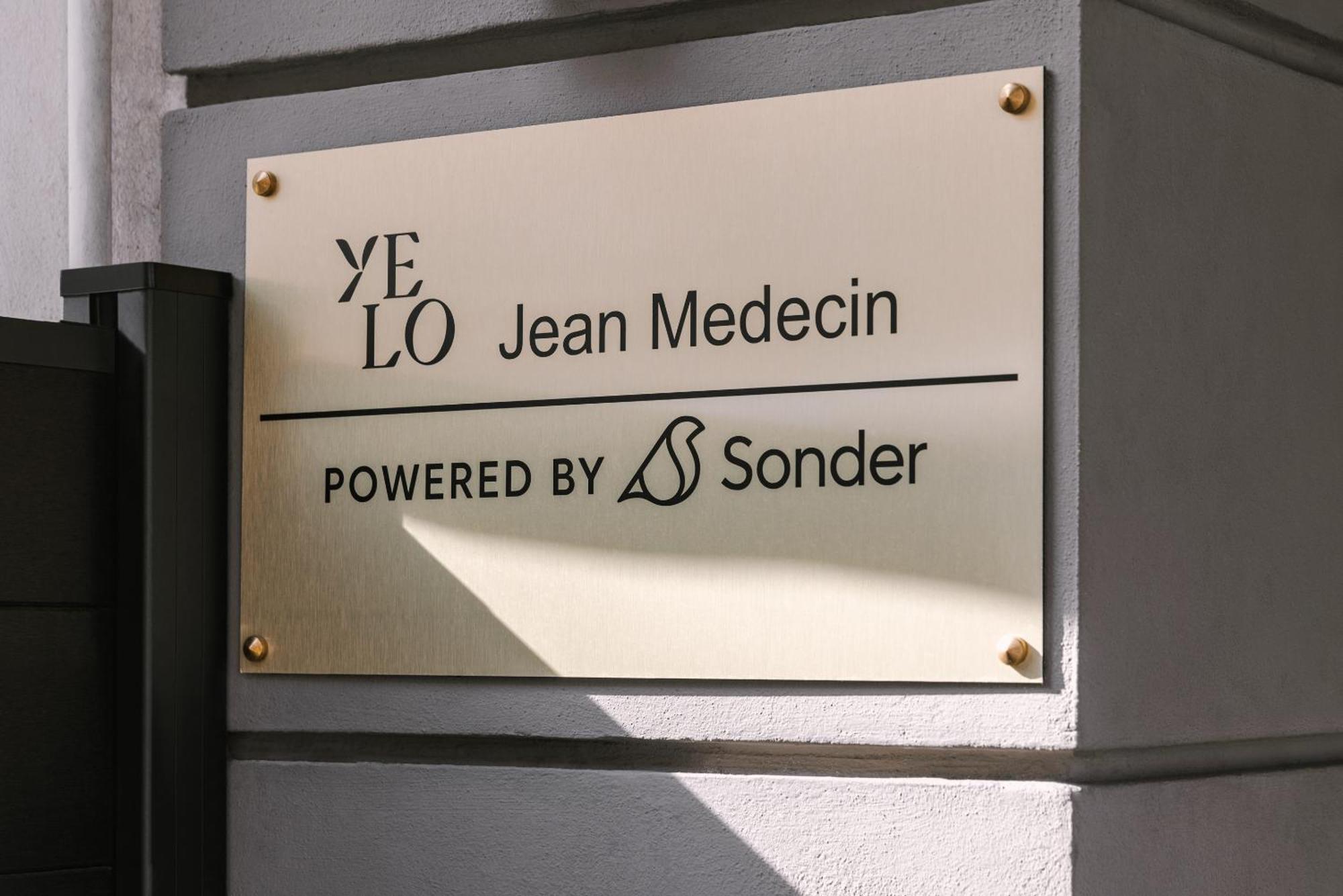 Yelo Jean Medecin Powered By Sonder Hotel Nice Luaran gambar